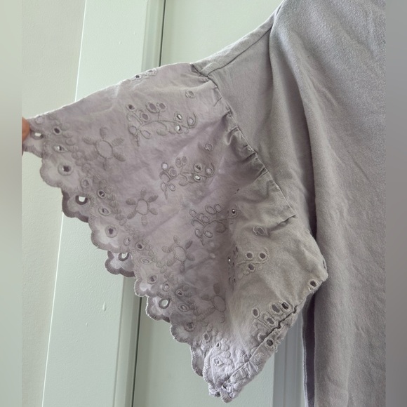 Matilda Jane Lavender V-Neck Tee Eyelet Lace Flutter Sleeve Top Size M - Picture 4 of 6